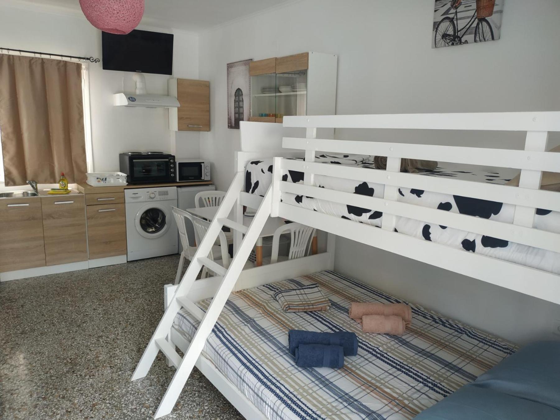 Villa Kotetsi - Rooms To Let - Volissos - Chios Rum bild